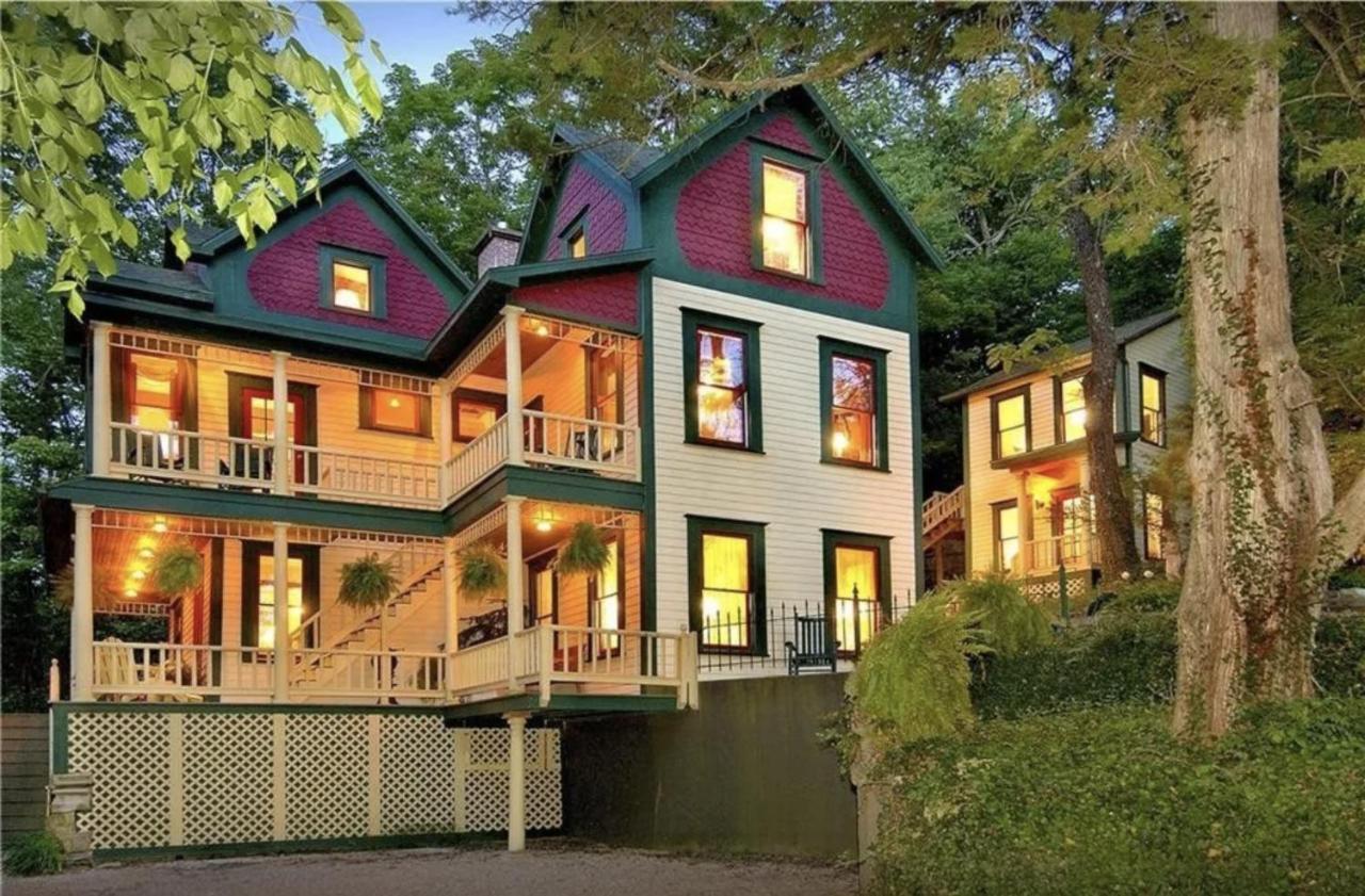 The 1883 Peabody House Bed & Breakfast Eureka Springs Eksteriør billede
